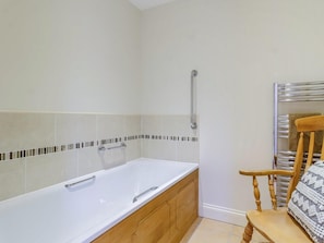 Bathroom - 3 Bed in Norwich (oc-83020) (Bridgham)
