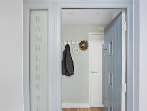 Interior - 1 Bed in Brixham (oc-78520) (Waterhead)