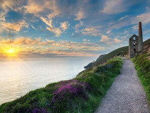 Miscellaneous - 2 Bed in Truro (oc-93315) (Porthtowan)
