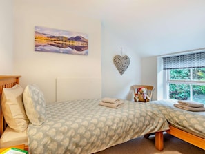 Travel cot, free WiFi, bed sheets - 2 Bed in Penrith (oc-93492) (Glenridding)