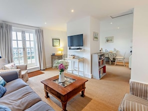 TV - 2 Bed in Alum Bay (oc-ic135) (Totland)