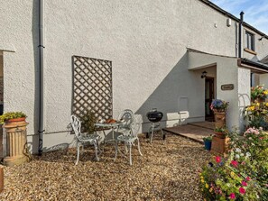 Outdoor dining - 2 Bed in Wigton (oc-93463) (Ireby)