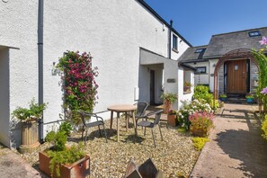 Outdoor dining - 2 Bed in Wigton (oc-93463) (Ireby)
