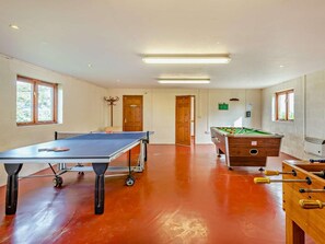 Games room - 2 Bed in Wigton (oc-93463) (Ireby)