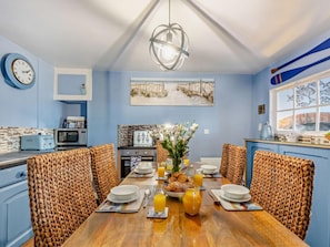 Dining - 3 Bed in Brixham (oc-93597) (Brixham)