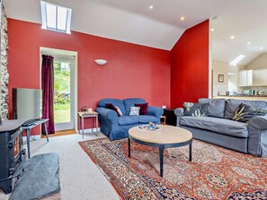 Living area - 2 Bed in Machynlleth (oc-93644) (Glaspwll)