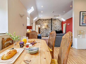 Dining - 2 Bed in Machynlleth (oc-93644) (Glaspwll)