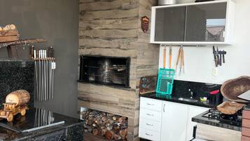 Fridge, microwave, oven, cookware/dishes/utensils