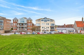 Exterior - 4 Bed in Swanage (oc-78838) (Swanage)