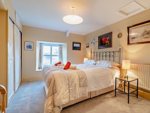 3 Schlafzimmer, kostenloses WLAN, Bettwäsche