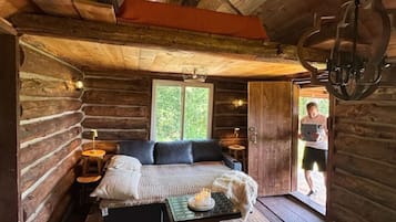 2 habitaciones, escritorio, wifi y ropa de cama