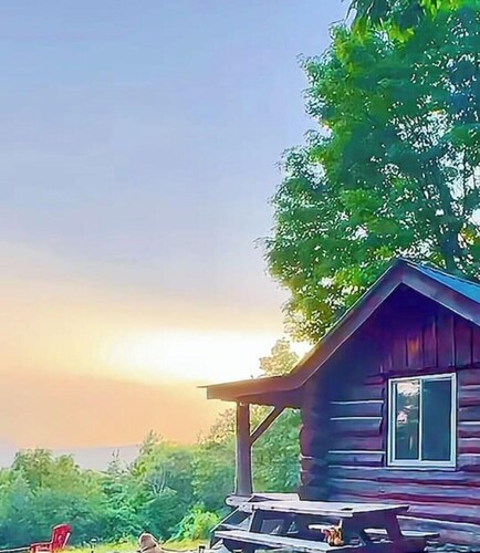 Cozy Rustic Cabin with Scenic Views