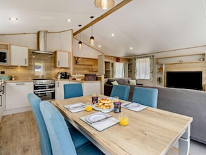 Dining - 3 Bed in Shrewsbury (oc-94112) (Hope)
