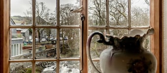 2 Bed in Llanidloes (oc-94088)