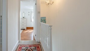Uklassifisert bilde, 2 av 9, knapp
