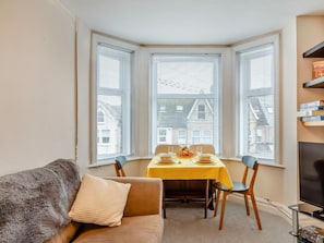 TV - 2 Bed in Weymouth (oc-93560) (Weymouth)