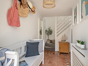 Interior - 2 Bed in Holt (oc-ncc38) (Weybourne)