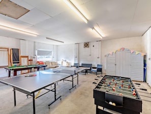 Games room - 4 Bed in Morpeth (oc-93510) (Amble)