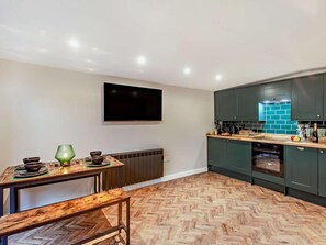 Private kitchen - 2 Bed in Rhyl (oc-94036) (Kinmel Bay)