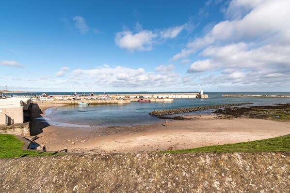 Beach - 2 Bed in Seahouses (oc-cn067) (Seahouses)