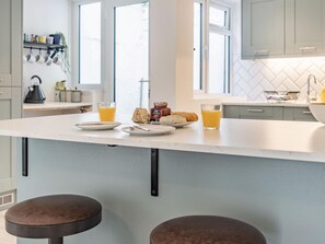 Dining - 3 Bed in Brixham (oc-88116) (Brixham)