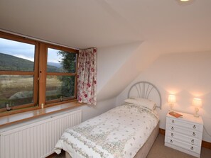 Reisekinderbett, kostenloses WLAN, Bettwäsche