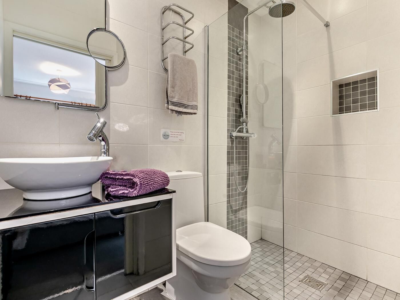 Hair dryer, towels
