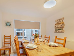 Dining - 4 Bed in Cardigan (oc-94137) (Aberporth)
