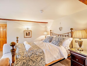 Bügeleisen/Bügelbrett, Reisekinderbett, kostenloses WLAN, Bettwäsche