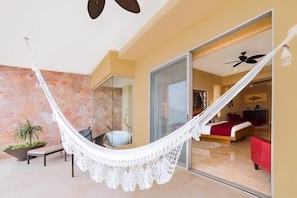 Iron/ironing board, WiFi, bed sheets - Designed for privacy and sophistication, this oceanfront suite has 1 king bed (PUERTO VALLARTA)