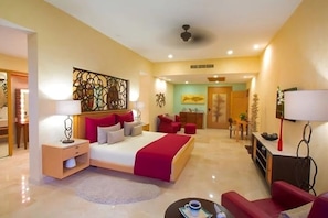 Iron/ironing board, WiFi, bed sheets - Designed for privacy and sophistication, this oceanfront suite has 1 king bed (PUERTO VALLARTA)
