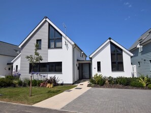 Exterior - 4 Bed in Bideford (oc-74251) (Northam)