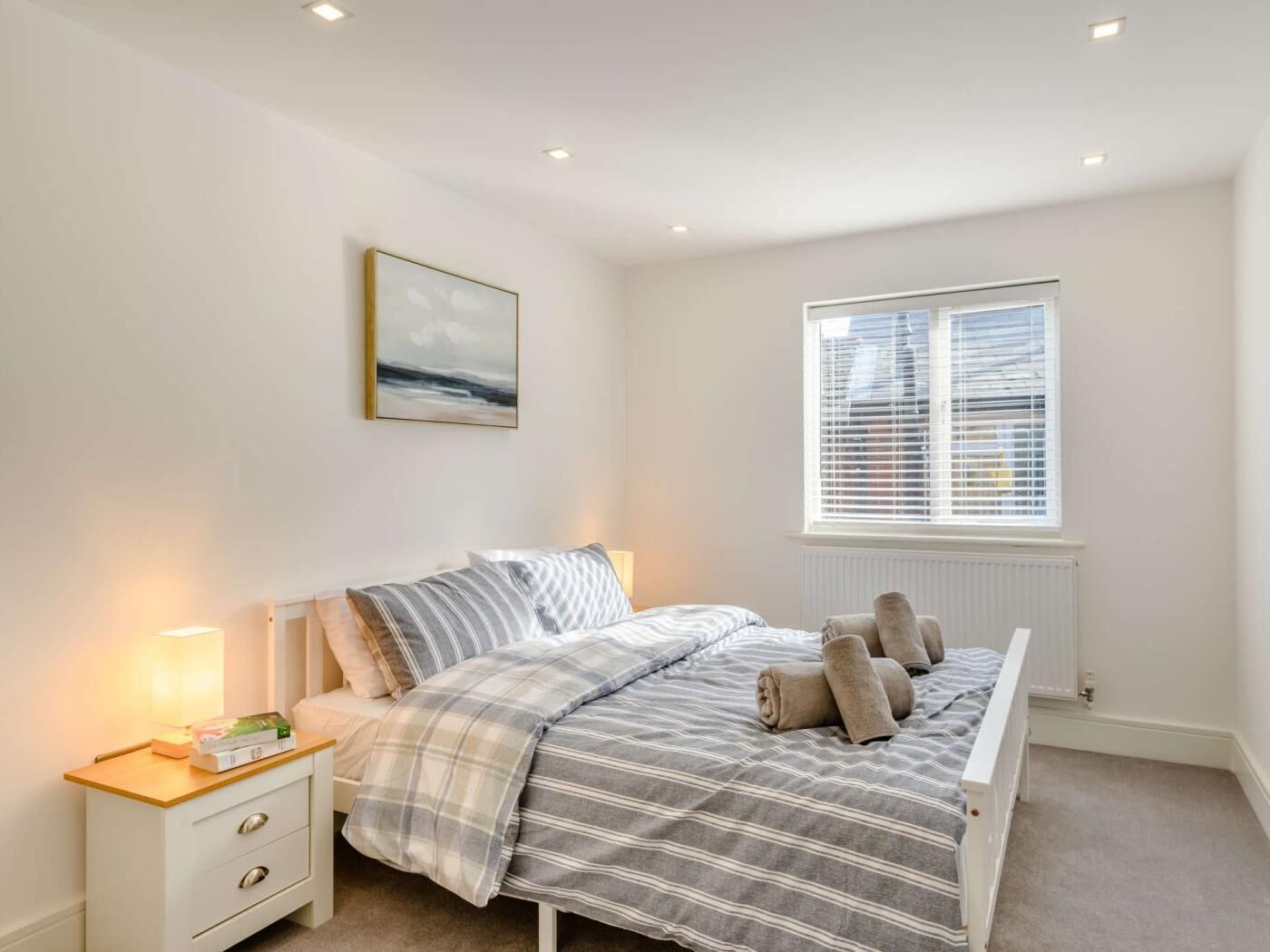 2 bedrooms, WiFi (free), bed sheets