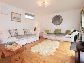 TV - 2 Bed in Cranbrook (oc-82256) (Sissinghurst)