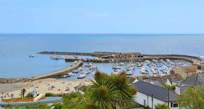 1 Bed in Lyme Regis (oc-75655)