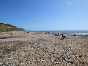 Beach - 1 Bed in Lyme Regis (oc-75655) (Lyme Regis)