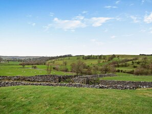 Miscellaneous - 3 Bed in Skipton (oc-94260) (Airton)