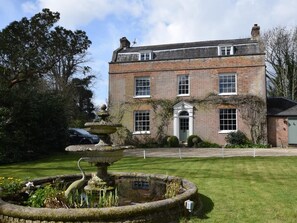 Exterior - 6 Bed in Winchelsea (oc-77281) (Icklesham)