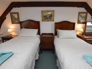 Room - 2 Bed in Biggar (oc-ca366) (Biggar)