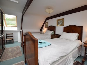 Room - 2 Bed in Biggar (oc-ca366) (Biggar)