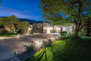 Property grounds - 5 BR Custom Mediterranean Estate In Andreas Hills (Palm Springs)