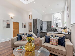 Living area - 4 Bed in Barnard Castle (oc-94274) (Middleton-in-Teesdale)