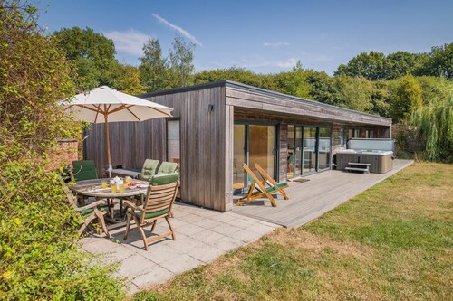 3 Bed in Tiverton (oc-59635)