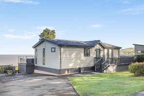 Exterior - 2 Bed in Taunton (oc-87641) (West Quantoxhead)