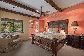 4 bedrooms, iron/ironing board, WiFi, bed sheets - Saltwater Pool/Spa, Tanning Shelf, Firepit, Outdoor Fireplace Shower Free WiFi (Palm Springs)
