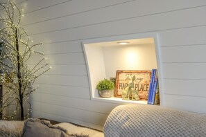 Interior detail - 1 Bed in South Brent (oc-79087) (Avonwick)