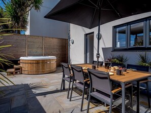 Outdoor dining - 4 Bed in Bude (oc-66706) (Bude)