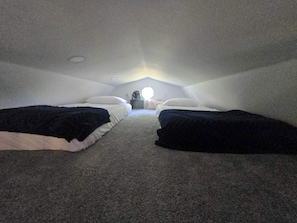 WiFi, bed sheets