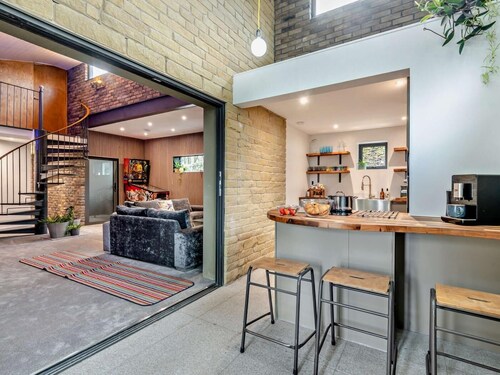 3 Bed in Sheffield (oc-94342)