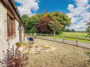 Terrace/patio - 1 Bed in Wells (oc-89685) (Priddy)